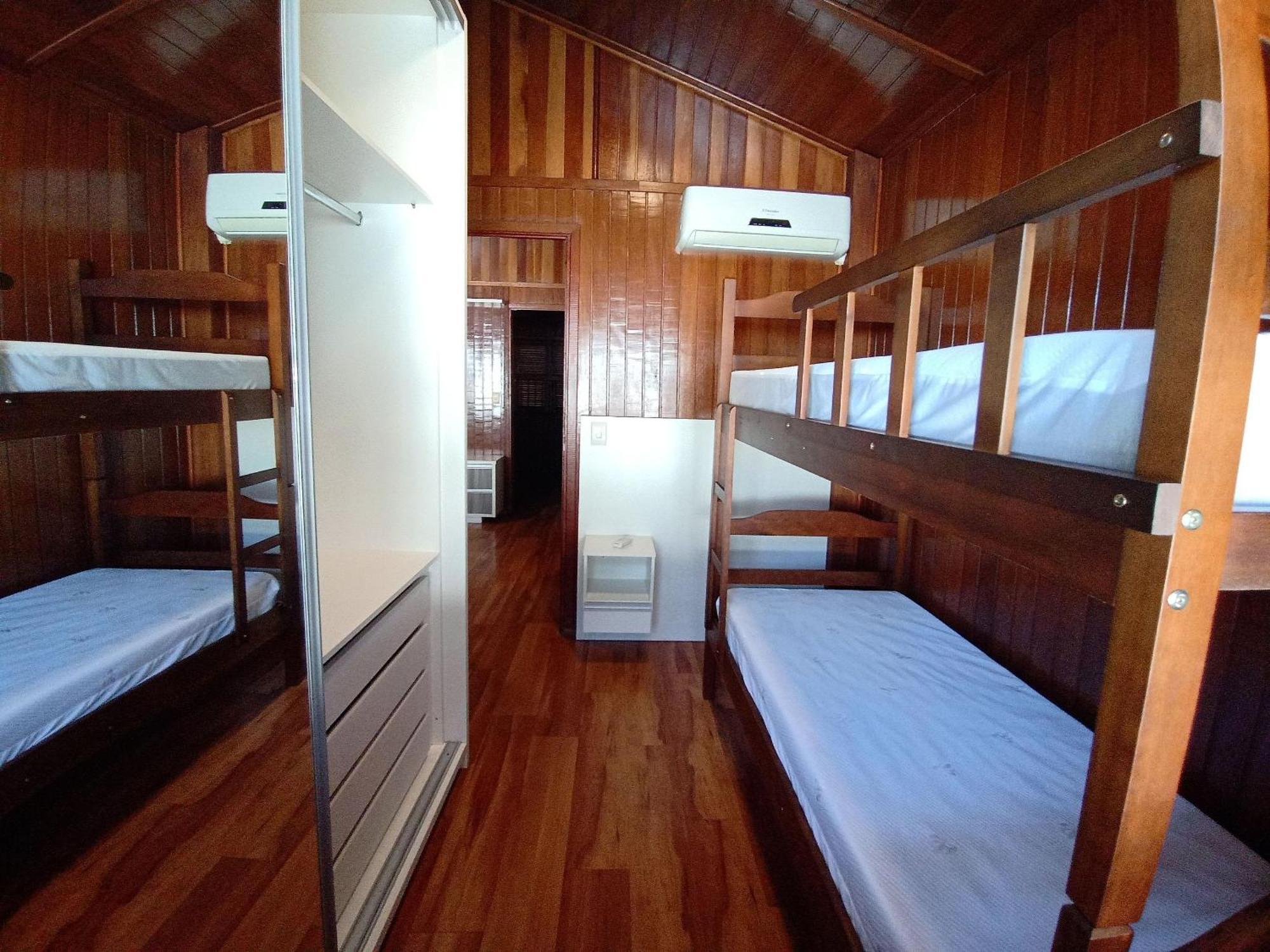 Moreira Casa Com Churrasqueira E Ar-Condicionado อูบาตูบา ภายนอก รูปภาพ